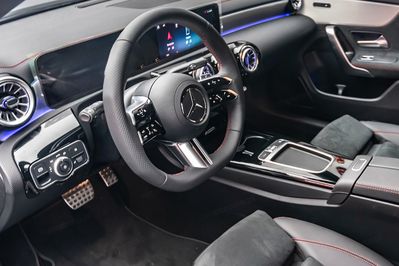 Mercedes CLA 200 AMG Line