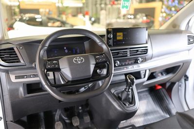 Toyota Proace Verso Long L2H1 Business