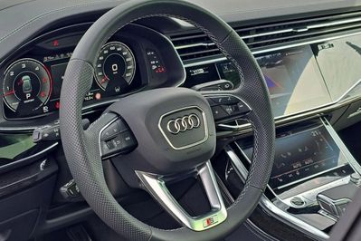 Audi Q8 50 TDI quattro Tiptronic