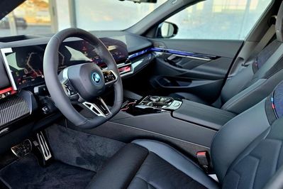 BMW Seria 5 530e xDrive M Sport