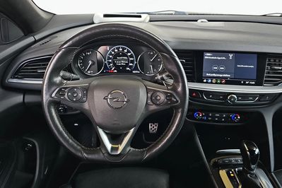 Opel Insignia 2.0 T 4x4 GSi S&S