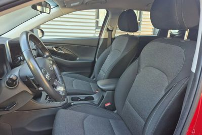 Hyundai i30 1.5 t-Gdi 48V Smart Dct