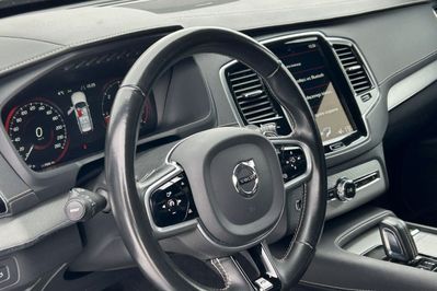 Volvo XC90 B5 D AWD R-Design