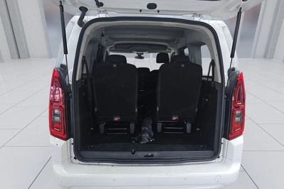 Toyota Proace City Verso Long 1.5 d-4D Business