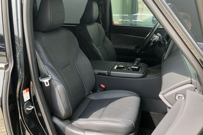 Lexus LM 350h Prestige