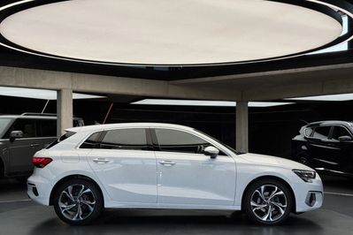 Audi A3 35 TFSI mHEV Advanced S tronic