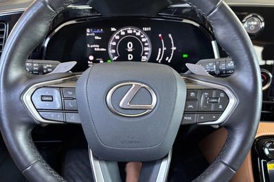 Lexus NX 350h Prestige 2WD