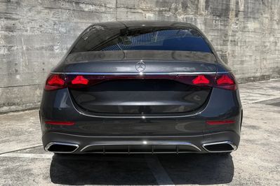 Mercedes E Klasa 220 d 4-Matic AMG