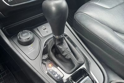 Jeep Cherokee 2.2 MJD Active Drive I Limited aut