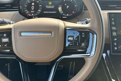 Land Rover Range Rover Sport D300 Dynamic SE