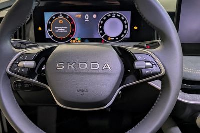 Skoda Superb Drive 2.0 TSI DSG