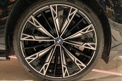 BMW i7 M70 xDrive