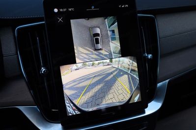 Volvo XC90 T8 AWD Plug-In Hybrid Plus Bright 7os