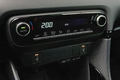 Toyota Yaris Hybrid 1.5 Style