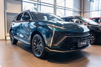 Forthing T-Five 1.5T HEV DCT