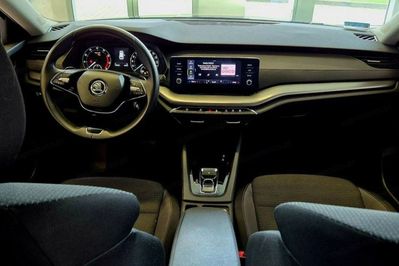 Skoda Octavia 1.5 TSI  Ambition DSG