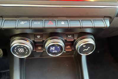 Renault Arkana Evolution 1.3 Tce mHEV EDC