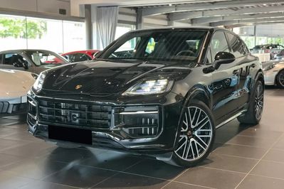 Porsche Cayenne Coupe Black Edition