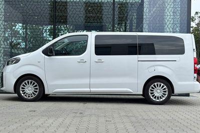 Toyota Proace Verso 2.0 D4-d Long Business