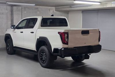 Toyota HiLux mHEV Double Cab Active 4x4 aut