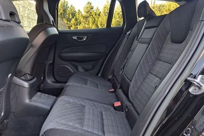 Volvo V60 T6 AWD Plug-In Hybrid Core aut