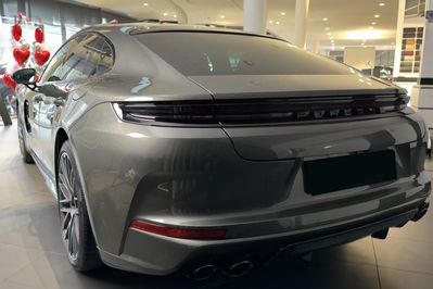 Porsche Panamera 4S E-Hybrid