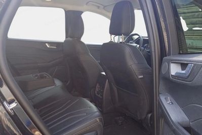 Ford Kuga 2.5 FHEV 4x4 Vignale