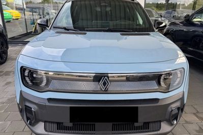 Renault R4 Techno 52kWh Comfort Range