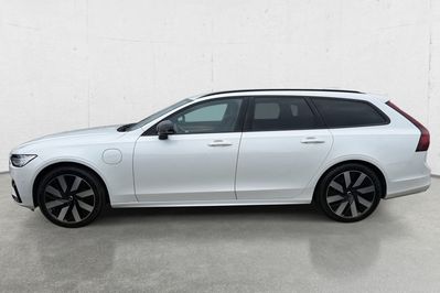 Volvo V90 T6 AWD Plug-In Hybrid Plus Dark