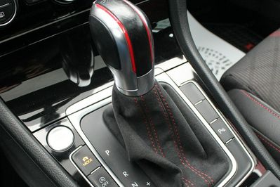 Volkswagen Golf VII 2.0 TSI GTI TCR DSG