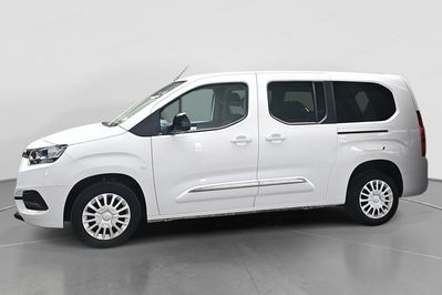 Toyota Proace City Verso Long 1.5 d-4D Business