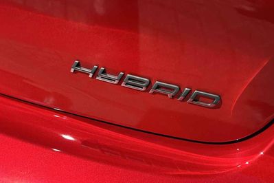 Peugeot 208 Allure e-DCS6  1.2 mHEV