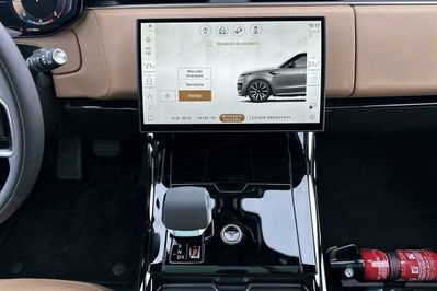 Land Rover Defender 110 3.0 D250 mHEV X-Dynamic HSE