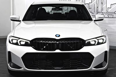 BMW Seria 3 330i xDrive M Sport