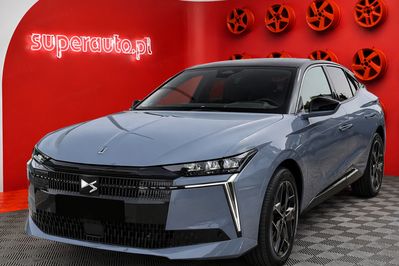 DS N°4 Pallas eDCS6 1.2 mHEV