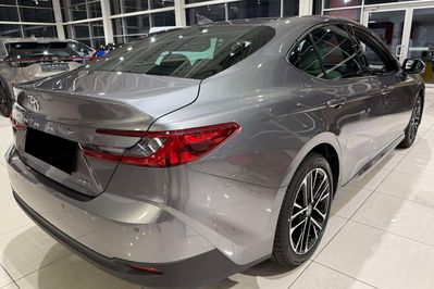 Toyota Camry Prestige 2.5 Hybrid Dynamic Force