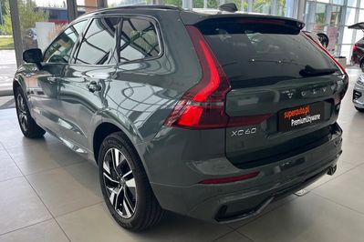 Volvo XC60 B5 B AWD Plus Dark