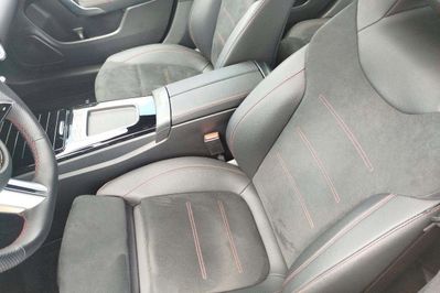 Mercedes CLA 180 AMG Line 7G-DCT