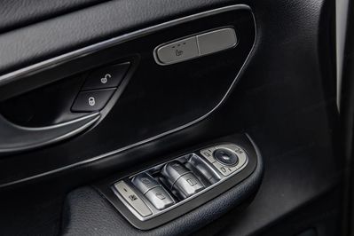 Mercedes V Klasa 300 d 4-Matic Exclusive 9G-Tronic (długi)
