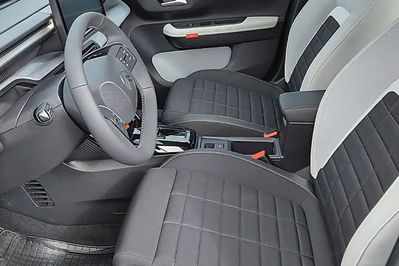 Citroen C3 Plus 1.2 mHEV