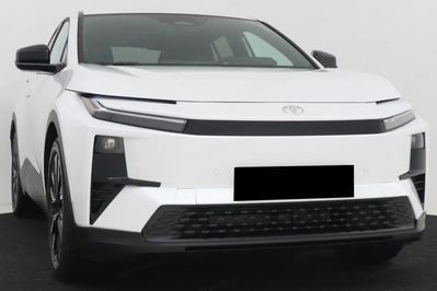 Toyota C-HR + Style BEV