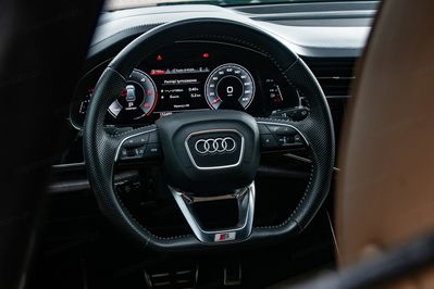 Audi Q8 50 TDI quattro