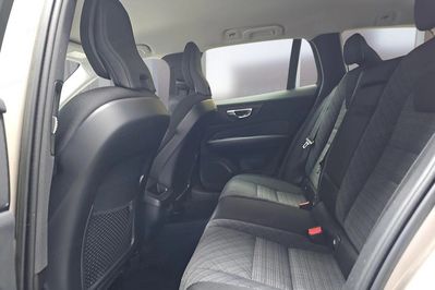 Volvo V60 B3 B Core