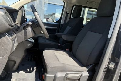 Peugeot Traveller 2.0