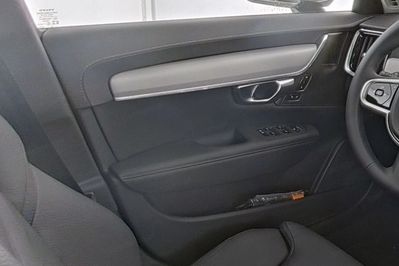 Volvo V90 T6 AWD Plug-In Hybrid Plus Bright aut