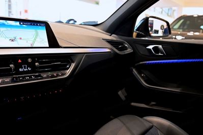 BMW Seria 1 118i M Sport