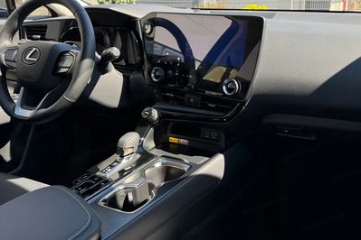 Lexus NX 350h Prestige AWD