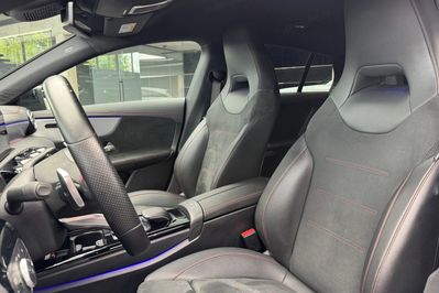 Mercedes CLA 200 AMG Line 7G-DCT