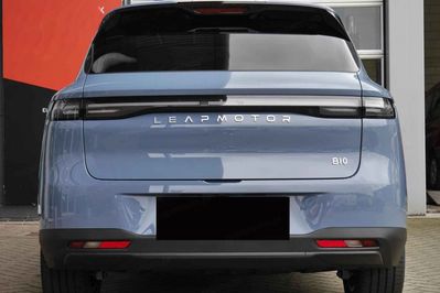 Leapmotor B10 Design Hybrid EV 18,8 kWh