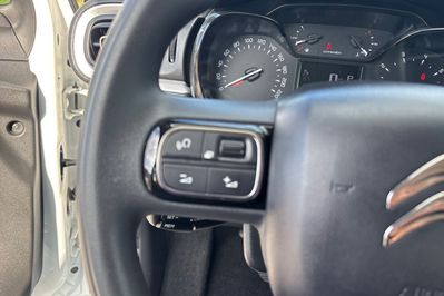 Citroen C3 Shine 1.2 PureTech EAT6